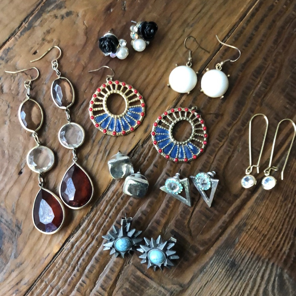 🦋JEWELRY🦋various earrings - buy one or all!